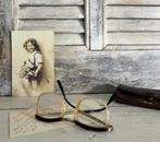 Franse vintage bril vlindermodel circa 1960 + originele etui, Ophalen of Verzenden, Persoonlijke verzorging