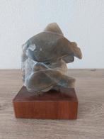 Beeldhouwwerk Stenen Kunstwerk Vissen Gesigneerd JB., Antiek en Kunst, Ophalen of Verzenden