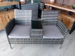 Wicker Loveseats met kussens., Ophalen, Zo goed als nieuw, Wicker