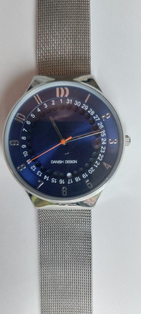 Collectors item vanwege datumaanduiding, Sieraden, Tassen en Uiterlijk, Horloges | Heren, Zo goed als nieuw, Overige merken, Staal