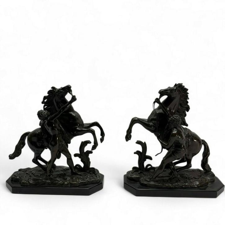 Paar moderne bronzen beelden, naar Coustou, Antiek en Kunst, Antiek | Koper en Brons, Brons, Ophalen of Verzenden