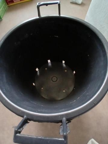 Grote Bloempot - Ideaal voor Tuin of Balkon beschikbaar voor biedingen