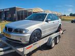 BMW 3-Serie 2.2 I 320 2002 Grijs, Auto's, BMW, 2171 cc, Achterwielaandrijving, 74 €/maand, Handgeschakeld