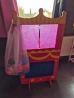 Houten Poppenkast met Handpoppen, Ophalen