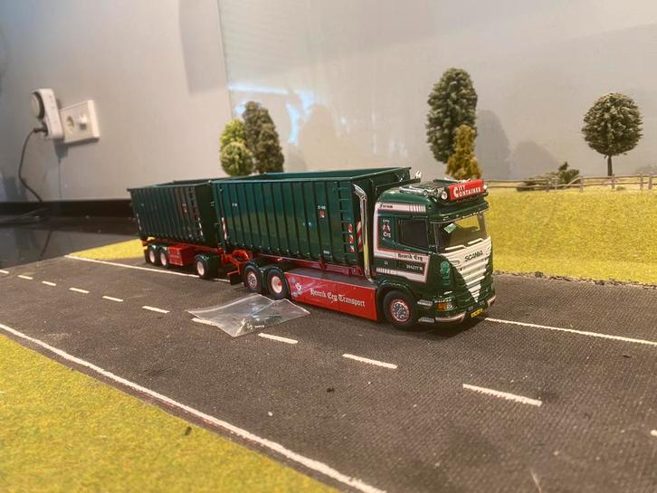 Scania R combinatie afzetsysteem & container Henrik Eeg, Hobby en Vrije tijd, Modelauto's | 1:50, Zo goed als nieuw, Bus of Vrachtwagen