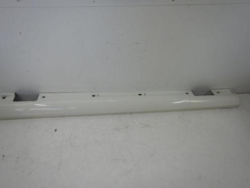 Mercedes-Benz B-Klasse W246 Sideskirt Links A2466901340, Auto-onderdelen, Carrosserie en Plaatwerk, Bumper, Mercedes-Benz, Gebruikt