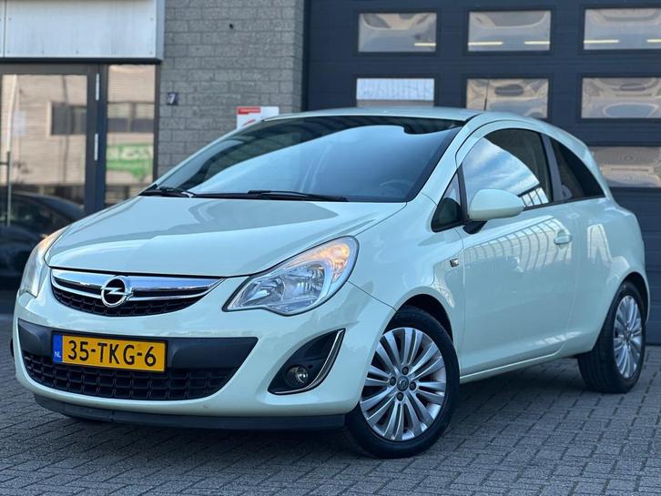 Opel Corsa 1.4-16V Edition / NAP / Airco / Navigatie / Cruis, Auto's, Opel, Bedrijf, Te koop, Corsa, ABS, Airbags, Airconditioning