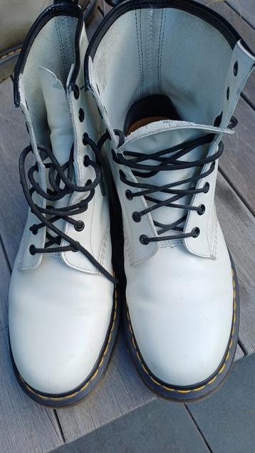 Dr. Martens 1460 Wit - Maat 45 beschikbaar voor biedingen