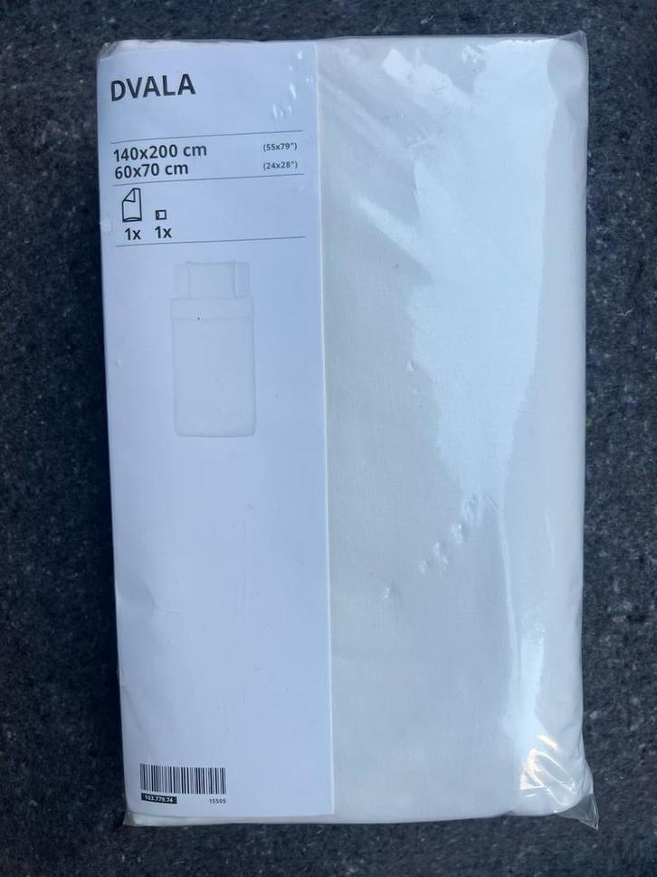 4x nieuw IKEA DVALA dekbedovertrek 140x200 + kussensloop wit, Huis en Inrichting, Slaapkamer | Beddengoed, Nieuw, Dekbedovertrek