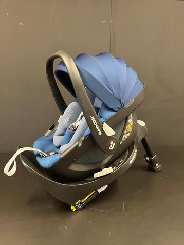 9. SET Maxi Cosi: Autostoel Pebble 360 i-size + isofix base beschikbaar voor biedingen
