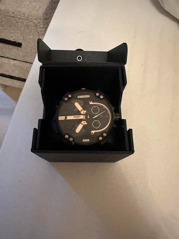 Diesel Mr. Daddy 2.0 DZ7350 Herenhorloge beschikbaar voor biedingen