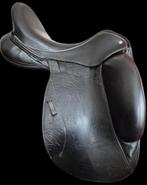 Dressuurzadel Custom Icon Flight 17,5 inch, Dieren en Toebehoren, Ophalen of Verzenden, Zo goed als nieuw, Dressuur