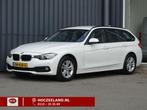 BMW 3 Serie Touring 318i (bj 2016), Euro 6, Wit, Handgeschakeld, 19 km/l