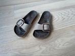 Slippers. Maat 37., Kleding | Dames, Schoenen, Ophalen of Verzenden, Gedragen, Bruin, Slippers