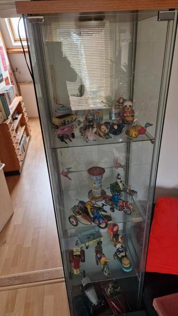 Ikea Vitrinekast - 40x40x150cm beschikbaar voor biedingen
