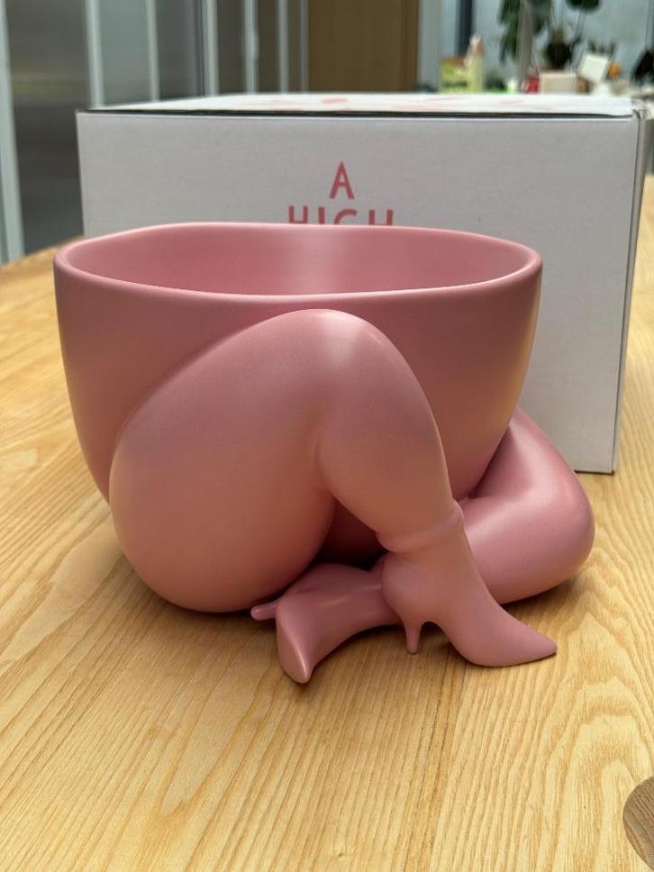 Parra - Special edition - A high heeled two legged planter, Huis en Inrichting, Overige Huis en Inrichting, Zo goed als nieuw