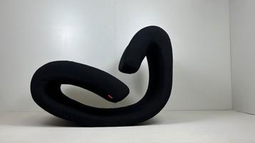 Stone and Steel iKling Thais design fauteuil schommelstoel beschikbaar voor biedingen
