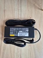 Fujitsu laptop adapter 100 watt, Computers en Software, Laptop-opladers, Ophalen of Verzenden, Nieuw, FSP Group Inc.