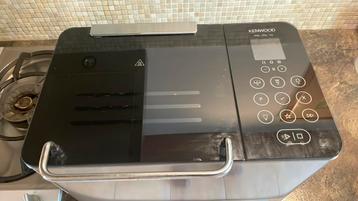 Kenwood broodbak machine 20 programma automatic  beschikbaar voor biedingen