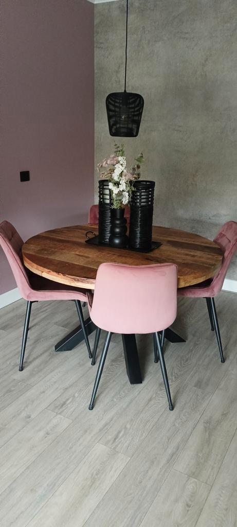 4 velvet roze eetkamerstoelen, Huis en Inrichting, Stoelen, Zo goed als nieuw, Vier, Metaal, Stof, Overige kleuren, Ophalen