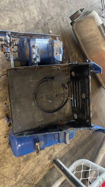 Scania Scania 3 serie 143 accubak beschikbaar voor biedingen