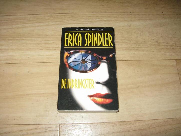 Erica Spindler - De indringster, Boeken, Overige Boeken, Gelezen, Ophalen of Verzenden