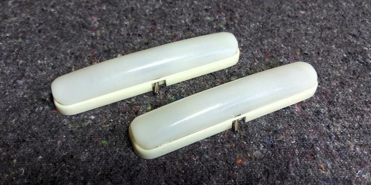 Hella Interieurverlichting Opbouw met Schakelaar (2 stuks), Auto-onderdelen, Verlichting, Nieuw, Ophalen of Verzenden