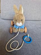Peter Rabbit trekfiguur, Ophalen of Verzenden, Zo goed als nieuw, Met wieltjes