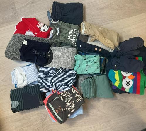 Jongens babykleding pakket maat 74 diverse merken, Kinderen en Baby's, Kinderkleding | Kinder-kledingpakketten, Gebruikt, Ophalen of Verzenden
