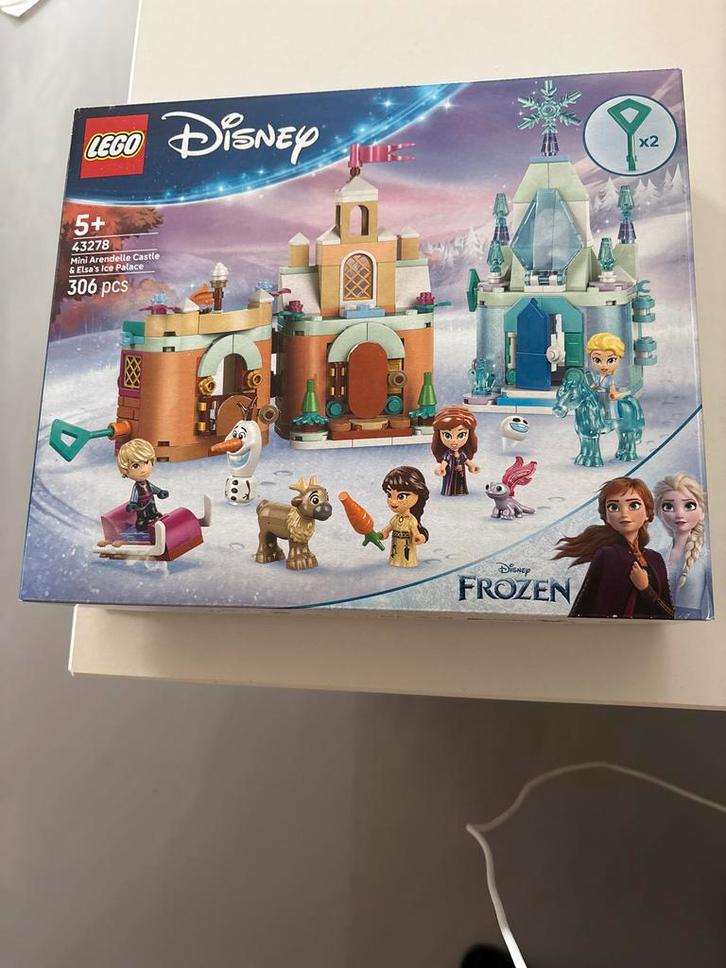 LEGO Disney Frozen 43278 Mini Arendelle Kasteel, Kinderen en Baby's, Speelgoed | Duplo en Lego, Zo goed als nieuw, Lego, Complete set