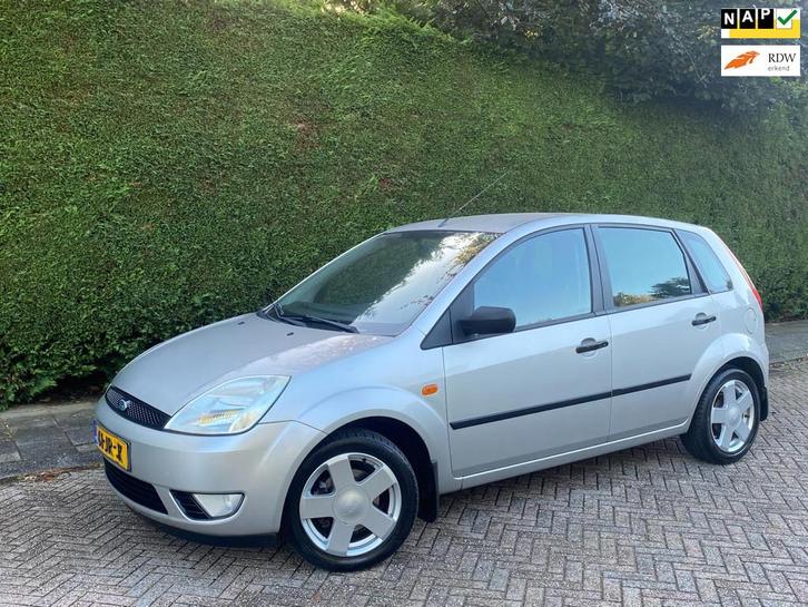 Ford Fiesta 1.4-16V AIRCO/VELGEN/RIJDT GOED/LAGE KM/NAP/5DRS, Auto's, Ford, Bedrijf, Te koop, Fiësta, ABS, Airbags, Airconditioning