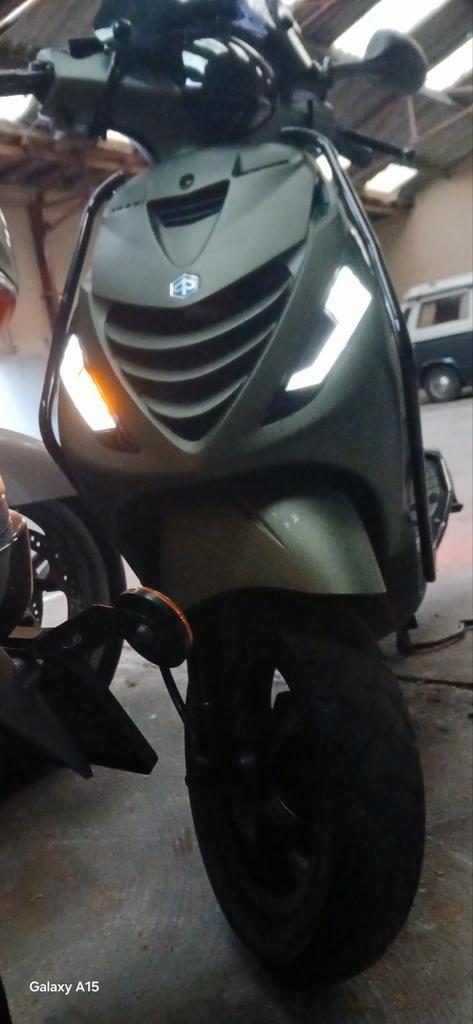 Zip Piaggio 4T 2011 - 5500km - B Klasse, Fietsen en Brommers, Scooters | Yamaha, Gebruikt, Overige modellen, Maximaal 45 km/u