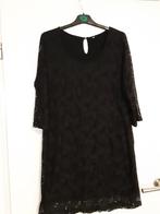 Leuke zwarte kanten jurk Maat 44, Kleding | Dames, Jurken, Zwart, Maat 42/44 (L), Ophalen of Verzenden, Zo goed als nieuw