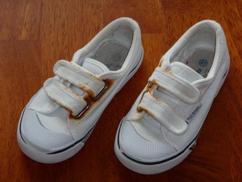 Rucanor Gymschoenen met roest van/voor zwemles Maat 27 (Wit), Kinderen en Baby's, Kinderkleding | Schoenen en Sokken, Gebruikt