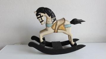 Hobbelpaard, mini van hout, antiek beschikbaar voor biedingen