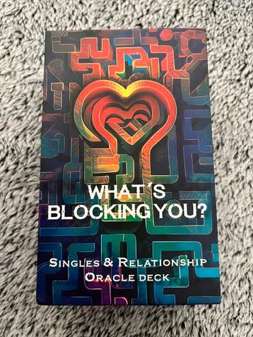 Singles & Relationship Oracle Deck beschikbaar voor biedingen