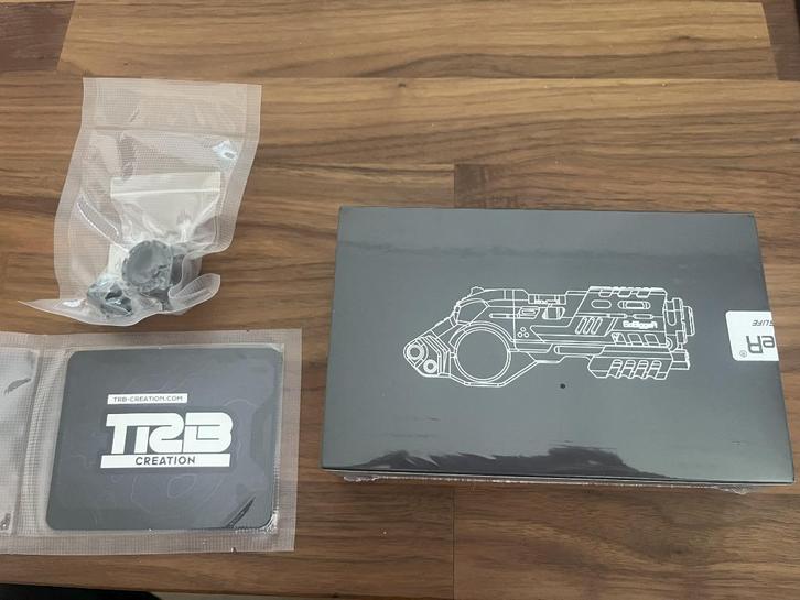 GoBigger Punnk Zirconium + Silencer Zirconium (fidget / EDC), Verzamelen, Speelgoed, Nieuw, Ophalen of Verzenden