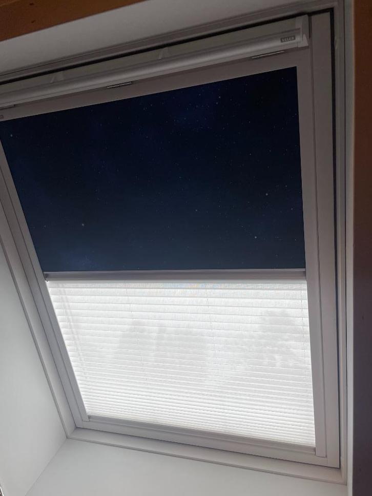 VELUX verduisterend rolgordijn met plisse PK06 - P06 - 406, Huis en Inrichting, Stoffering | Gordijnen en Lamellen, Zo goed als nieuw