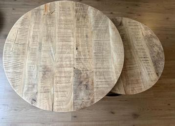 Mango eikenhout tafels groot rond (2 delig)  beschikbaar voor biedingen