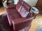 Leren wijnrode tweezits bank 150x90 van prominent, Huis en Inrichting, Banken | Sofa's en Chaises Longues, Ophalen, Gebruikt, 150 tot 200 cm