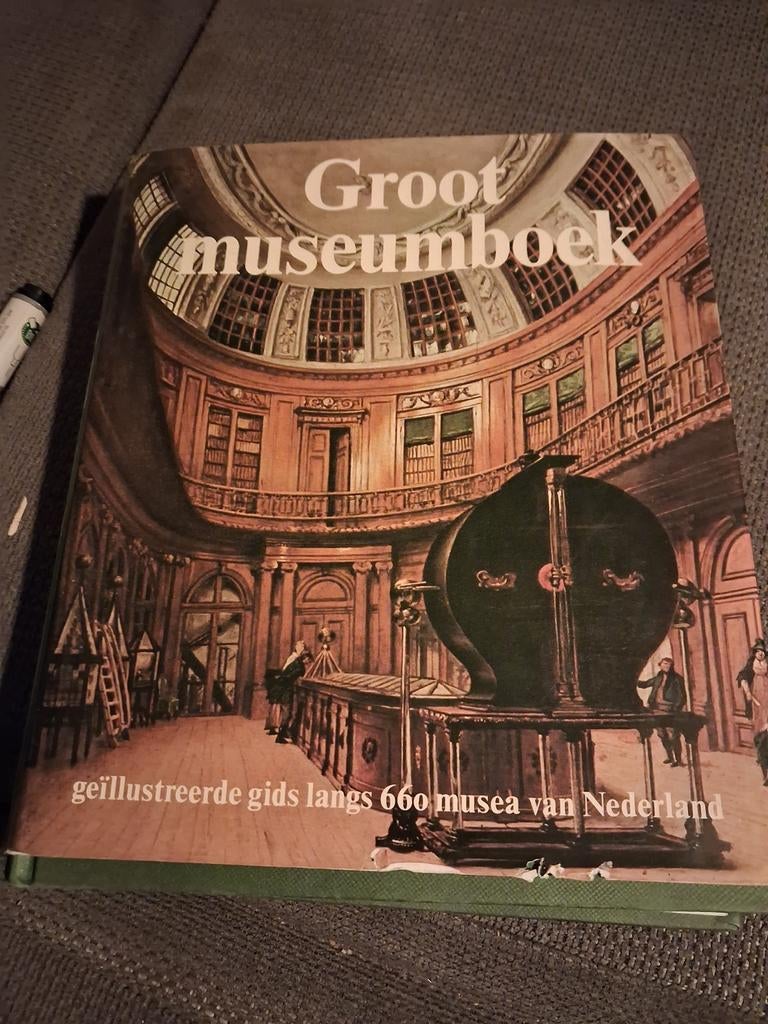 Groot Museumboek - Geïllustreerde Gids 11, Ophalen of Verzenden, Gelezen, Onbekend, Catalogus