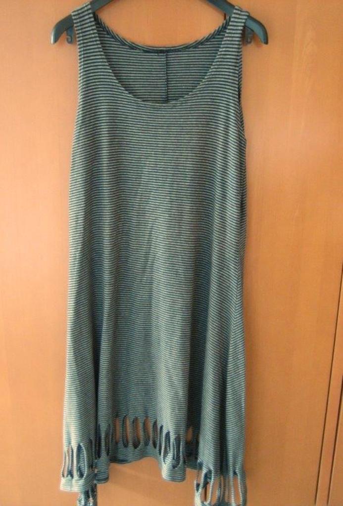 Aparte gestreepte jurk met insnijdingen BORIS 44-46 snazzeys, Kleding | Dames, Jurken, Nieuw, Maat 46/48 (XL) of groter, Zwart