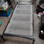 Bed spiraal 90x200, Ophalen, 90 cm, Eenpersoons, Zwart