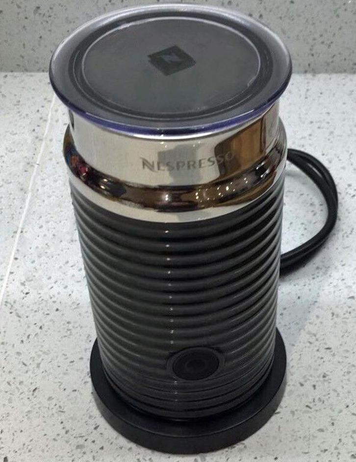 Nespresso Melkopschuimer Aeroccino 3, Witgoed en Apparatuur, Melkopschuimers, Zo goed als nieuw, Elektrische melkopschuimer, Ophalen