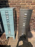 Een of twee Vintage Ladekastjes, Antiek en Kunst, Antiek | Kantoor en Zakelijk, Ophalen of Verzenden