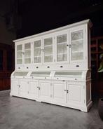 Prachtige brede apothekerskast | Oude grutterskast wit #2418, Huis en Inrichting, Kasten | Buffetkasten, Niet ingevuld, 200 cm of meer