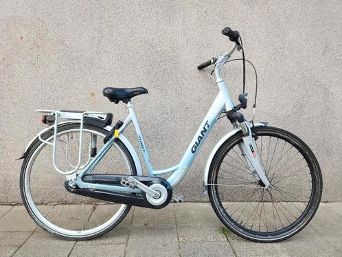 Giant Damesfiets 28inch 7v, Fietsen en Brommers, Fietsen | Dames | Sportfietsen en Toerfietsen, Gebruikt, Giant, Minder dan 10 versnellingen
