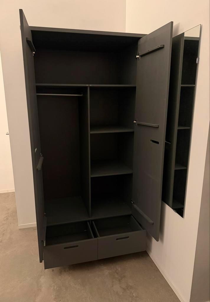 Woood Kleding kast Dennis - Donker grijs - 101x58x195 cm, Huis en Inrichting, Kasten | Kledingkasten, Gebruikt, 150 tot 200 cm