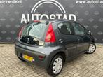 Peugeot 107 1.0-12V Urban Move Airco/Apk/Nap/Aux/Elektramen, Voorwielaandrijving, Stof, Zwart, 4 stoelen