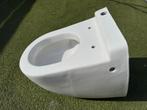 Sanibroyeur wc (Model 2024), Doe-het-zelf en Verbouw, Ophalen, Zo goed als nieuw, Toilet